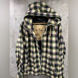 XL, Plaid Hollister Breakwall jacket with hood.